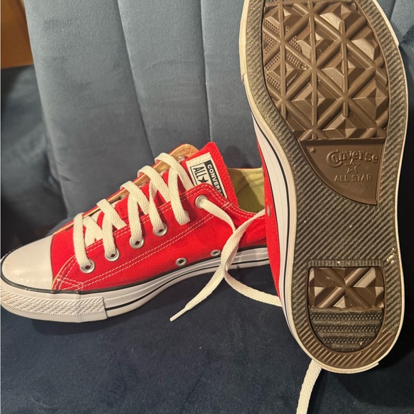 Converse Chuck Taylor All Star Ox Low Top Unisex Sneakers (Red) Men 7 / Women 9 - Picture 7 of 12